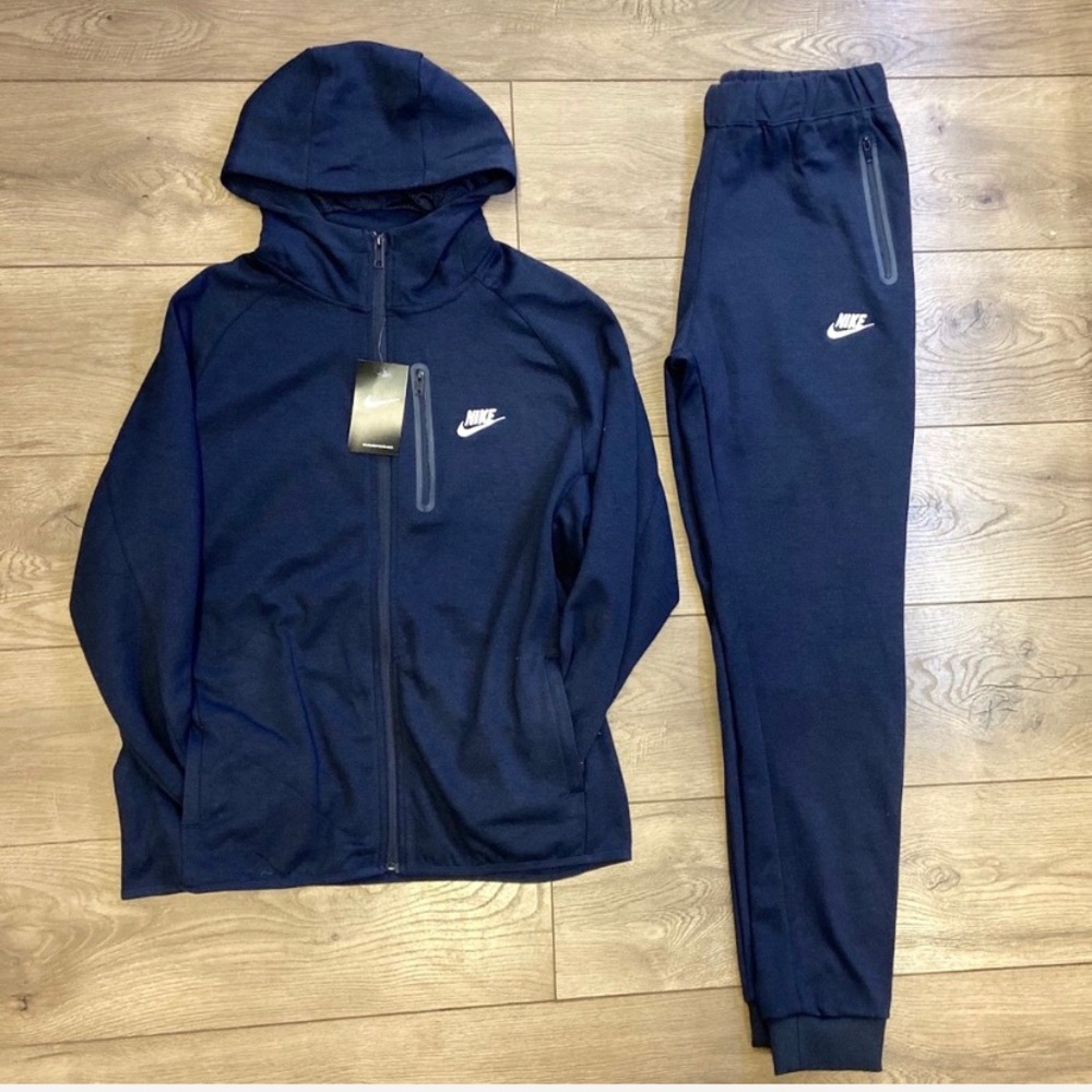 Nike Jogger Suit